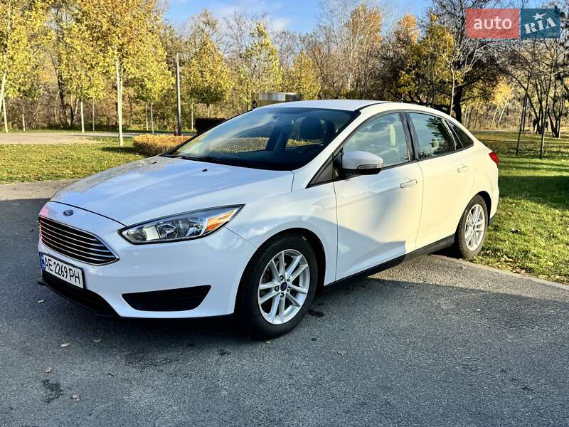Седан Ford Focus 2016 в Днепре