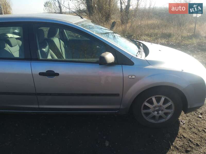 Универсал Ford Focus 2004 в Фастове