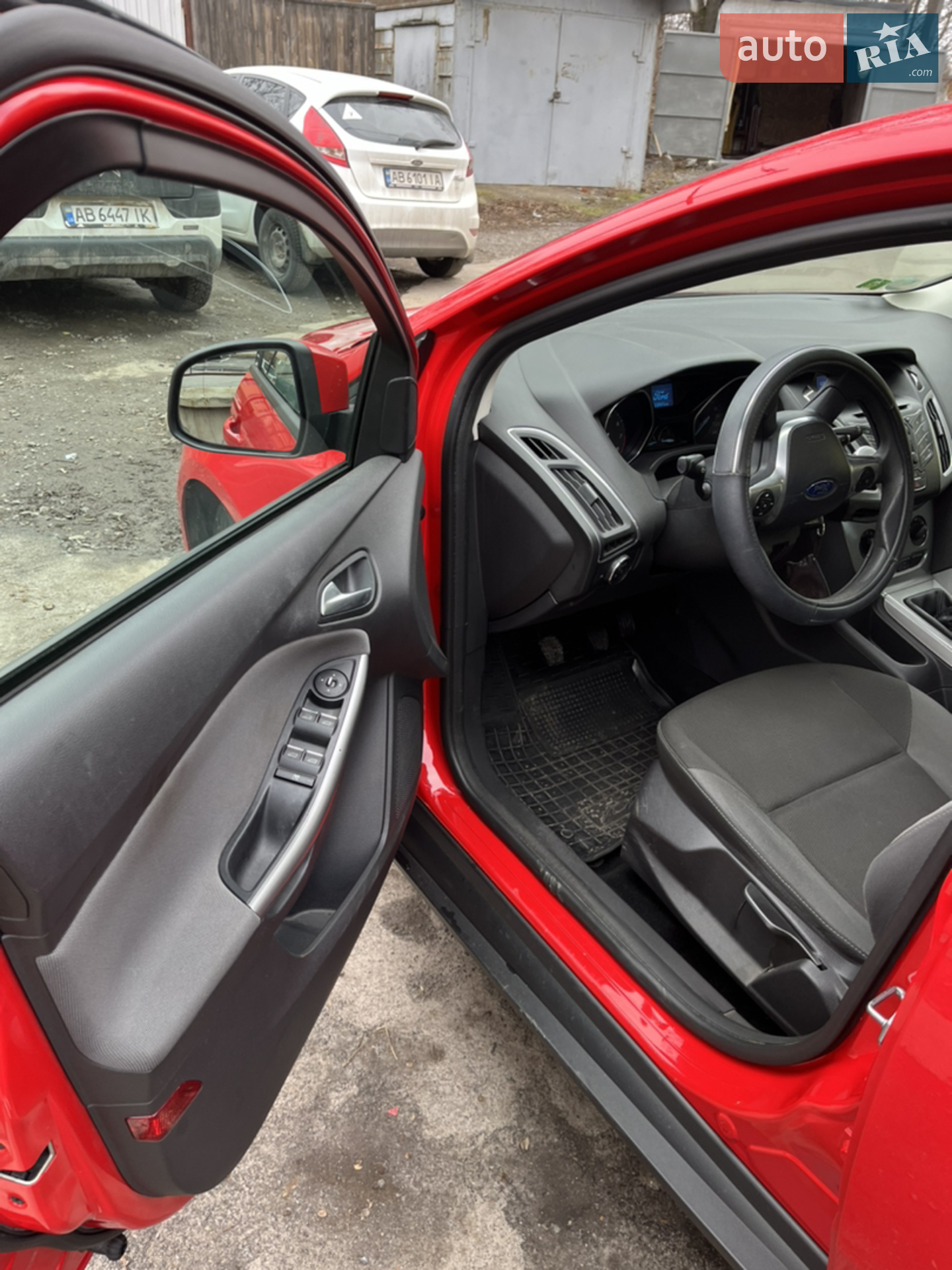 2011 Ford Focus - мініатюра 11