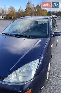 Хэтчбек Ford Focus 2001 в Запорожье