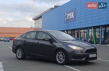 Седан Ford Focus 2017 в Киеве