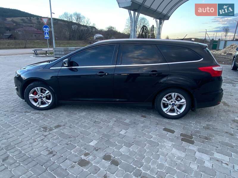 Універсал Ford Focus 2012 в Бережанах