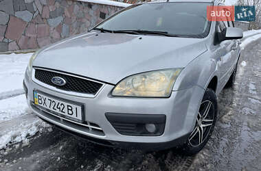 Седан Ford Focus 2005 в Староконстантинове