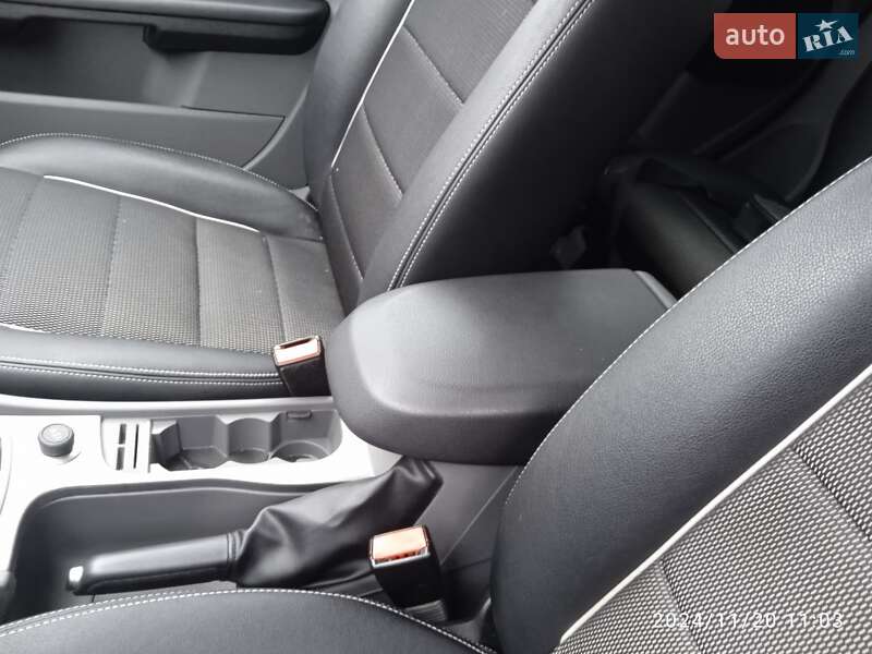 Универсал Ford Focus 2009 в Луцке фото 10 Универсал Ford Focus 2009 в Луцке