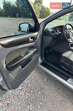Универсал Ford Focus 2010 в 