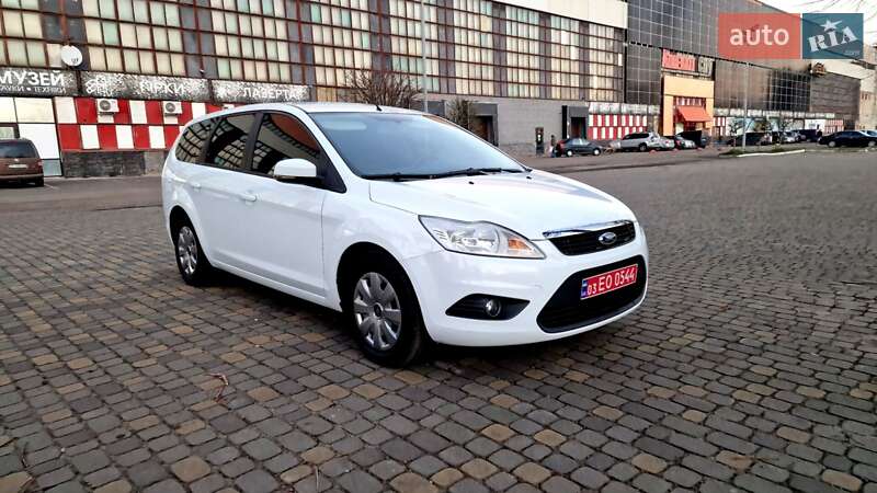 Універсал Ford Focus 2010 в Луцьку