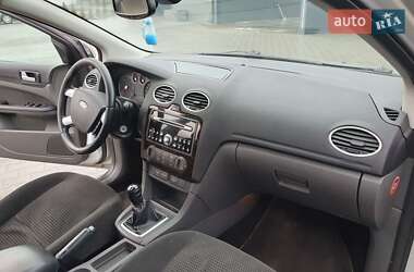 Универсал Ford Focus 2005 в Буске