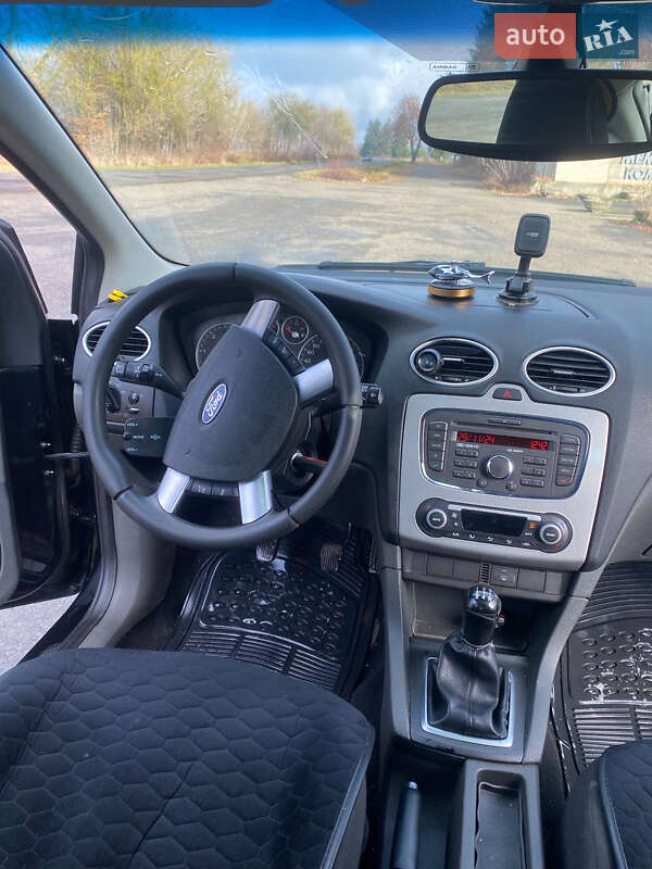 Хэтчбек Ford Focus 2007 в Кременце