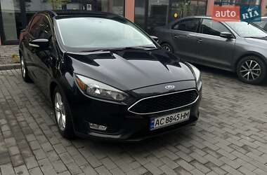 Седан Ford Focus 2015 в 