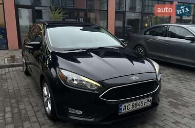 Седан Ford Focus 2015 в 