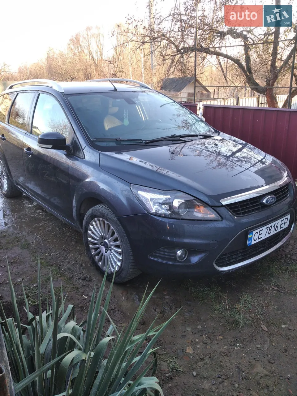 2010 Ford Focus - мініатюра 35