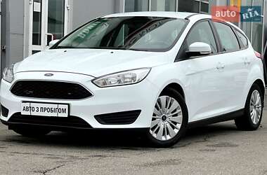 Хэтчбек Ford Focus 2017 в Киеве