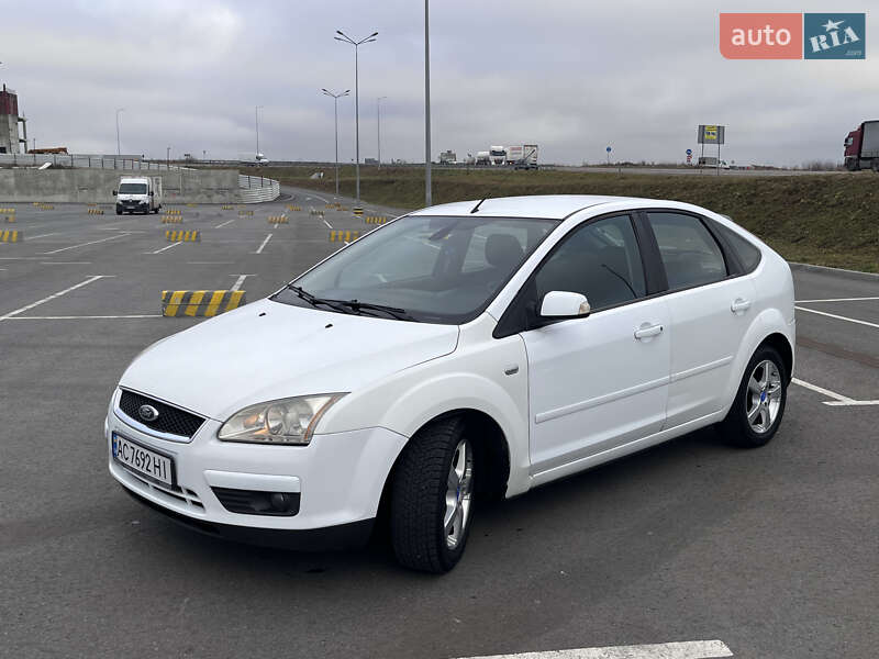 Хэтчбек Ford Focus 2007 в Львове