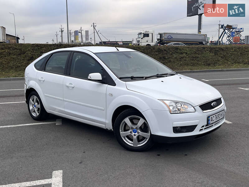 Хэтчбек Ford Focus 2007 в Львове