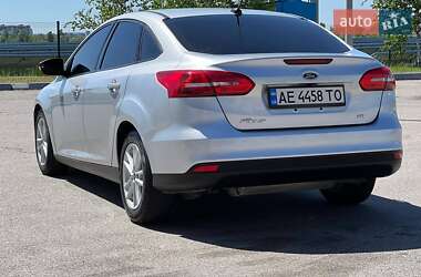 Седан Ford Focus 2017 в Львове