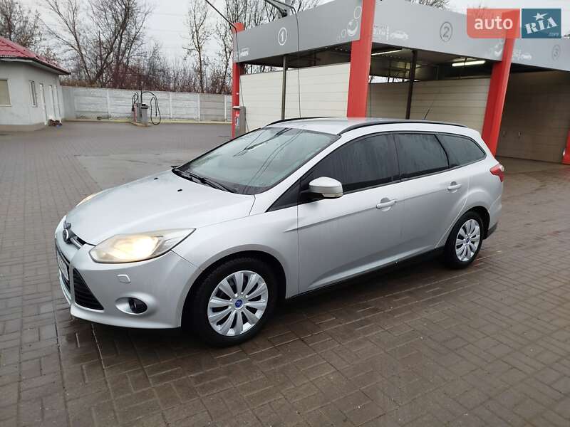 Универсал Ford Focus 2011 в Ровно фото 28 Универсал Ford Focus 2011 в Ровно
