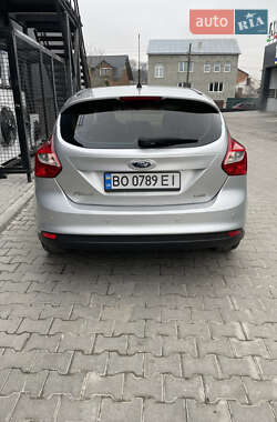 Хэтчбек Ford Focus 2013 в Теребовле