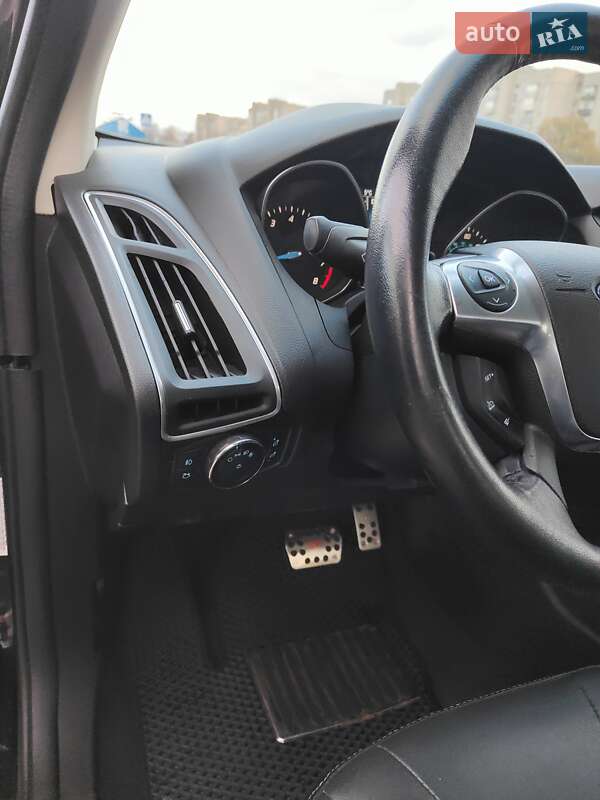 Седан Ford Focus 2014 в Дрогобыче