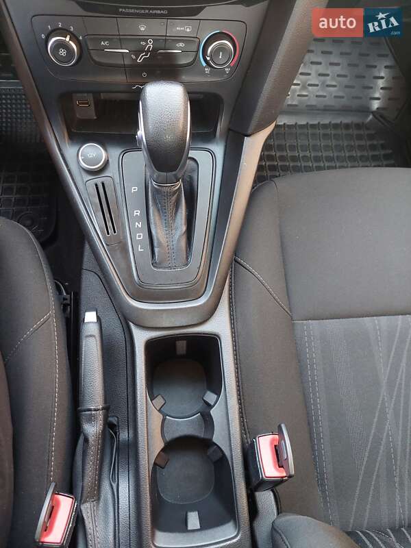 Седан Ford Focus 2017 в Умани фото 5 Седан Ford Focus 2017 в Умани