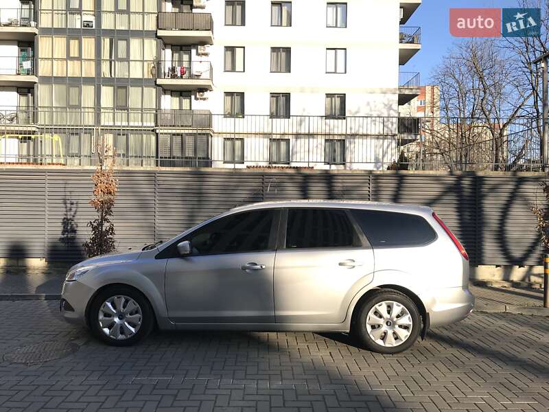 Универсал Ford Focus 2010 в Львове