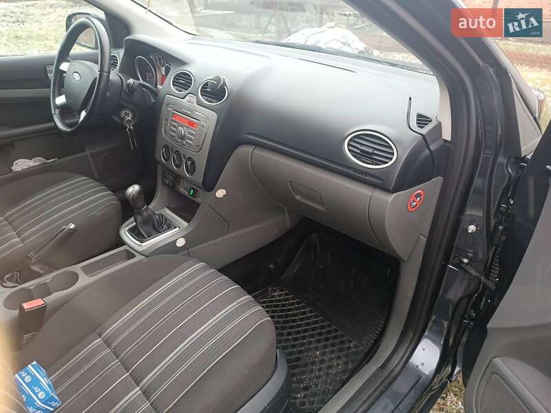 Универсал Ford Focus 2008 в Нововолынске