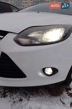 Хетчбек Ford Focus 2013 в Дніпрі