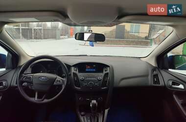 Седан Ford Focus 2018 в 
