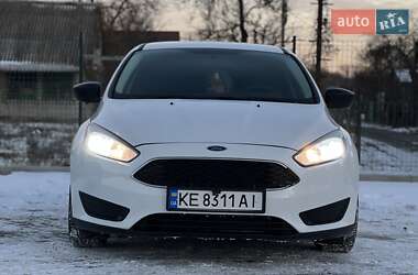 Седан Ford Focus 2016 в Дніпрі