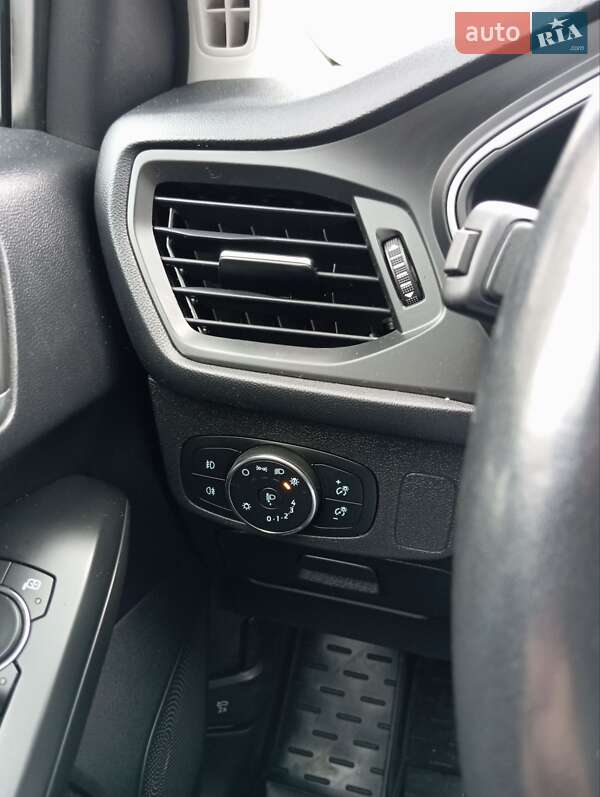 Універсал Ford Focus 2020 в Долині фото 18 Універсал Ford Focus 2020 в Долині