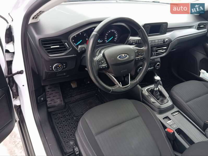 Універсал Ford Focus 2020 в Долині фото 22 Універсал Ford Focus 2020 в Долині