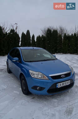 Хэтчбек Ford Focus 2010 в Умани