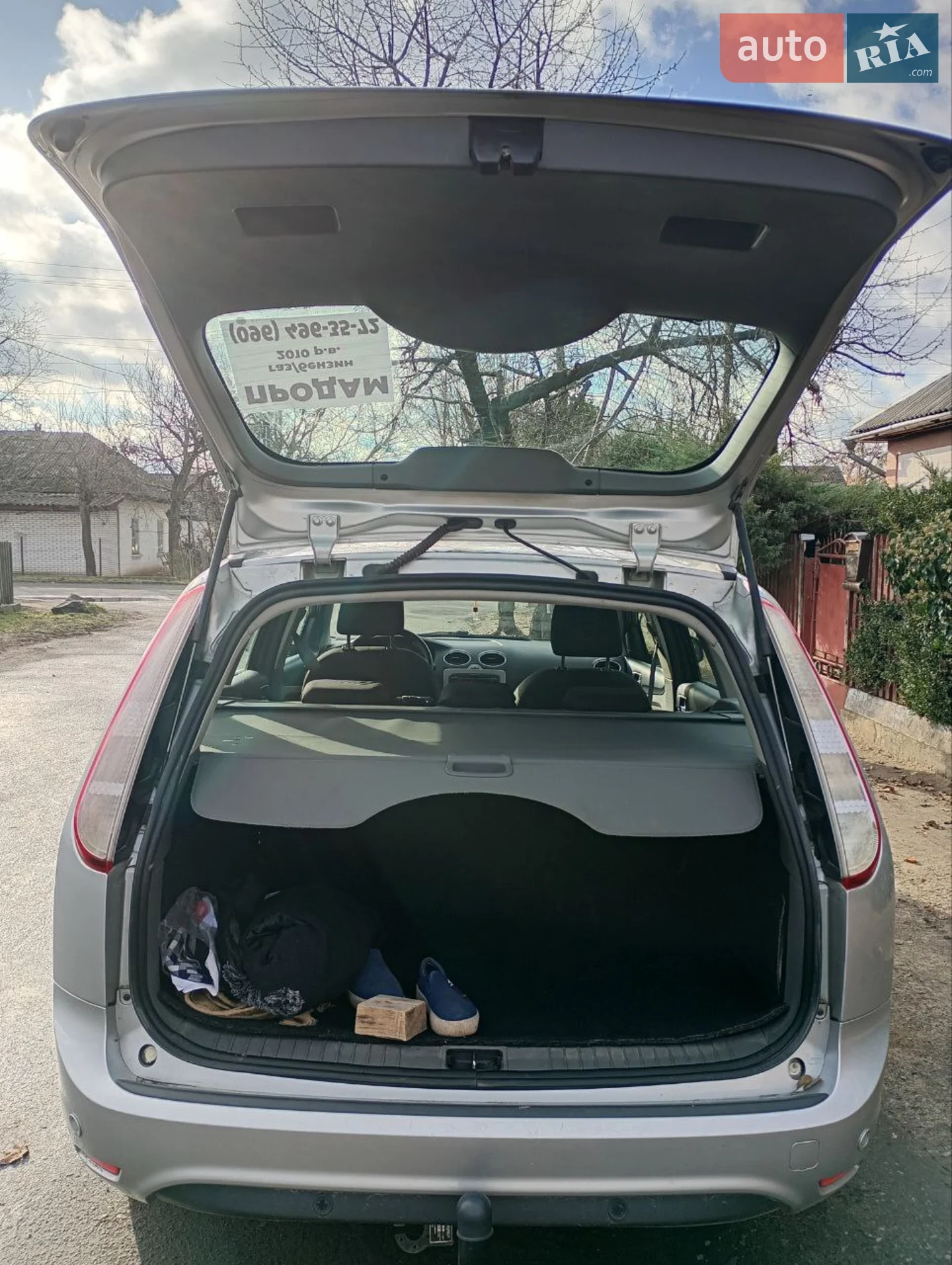 2010 Ford Focus - мініатюра 7