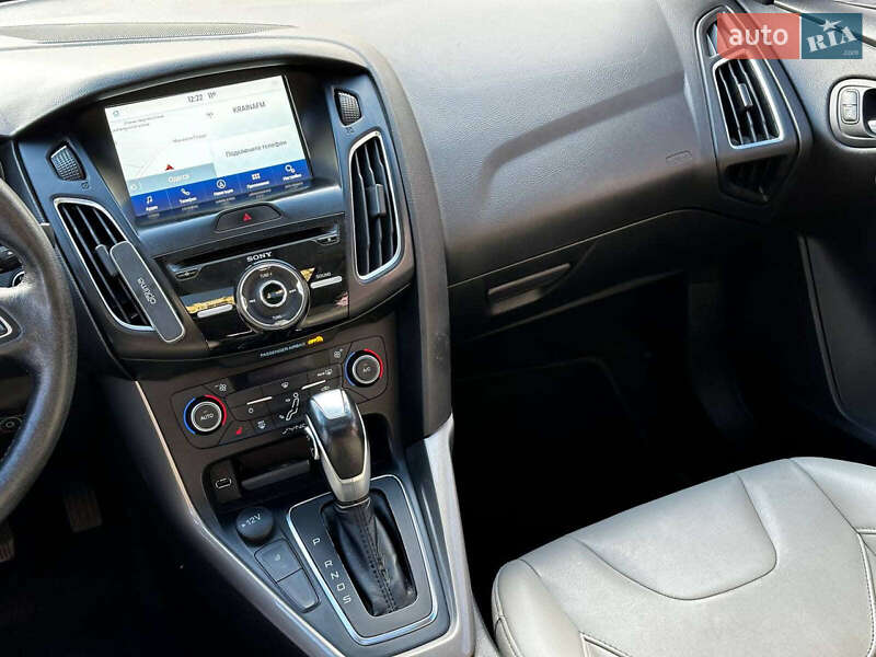 Седан Ford Focus 2018 в Одессе