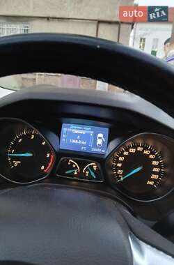Универсал Ford Focus 2012 в 