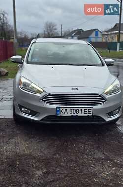 Седан Ford Focus 2017 в 