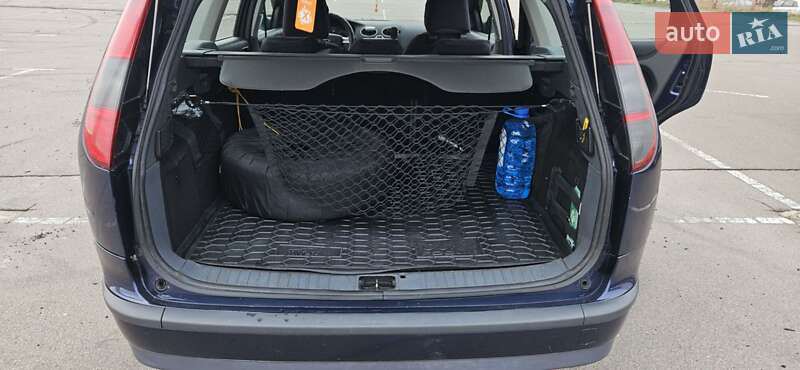 Универсал Ford Focus 2006 в Киеве фото 17 Универсал Ford Focus 2006 в Киеве