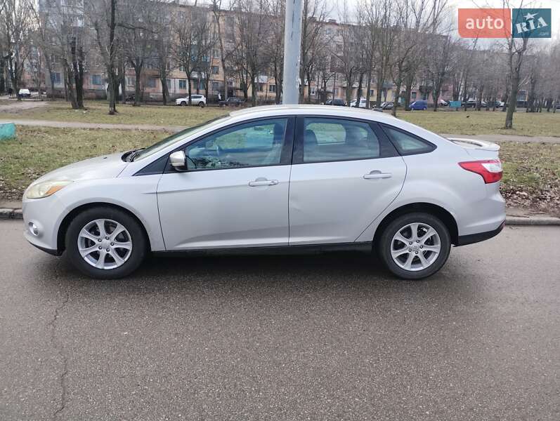 Седан Ford Focus 2014 в Кривом Роге