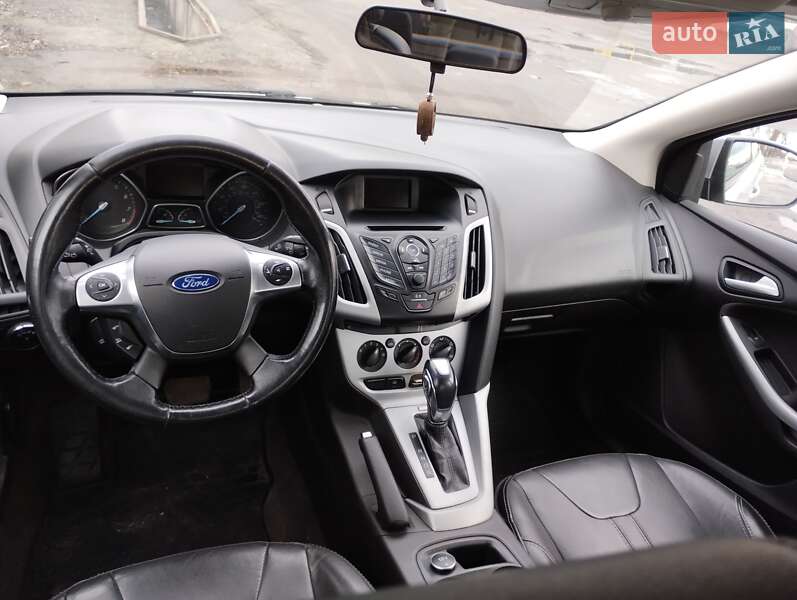 Седан Ford Focus 2014 в Кривом Роге