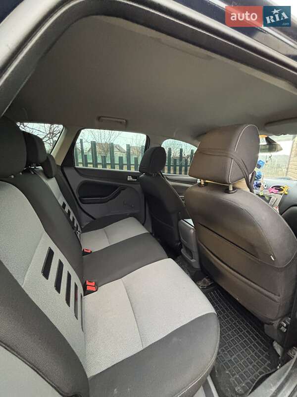 Универсал Ford Focus 2010 в Надворной