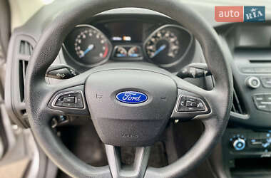 Седан Ford Focus 2015 в Одесі