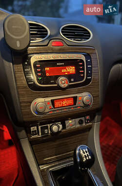 Седан Ford Focus 2008 в 