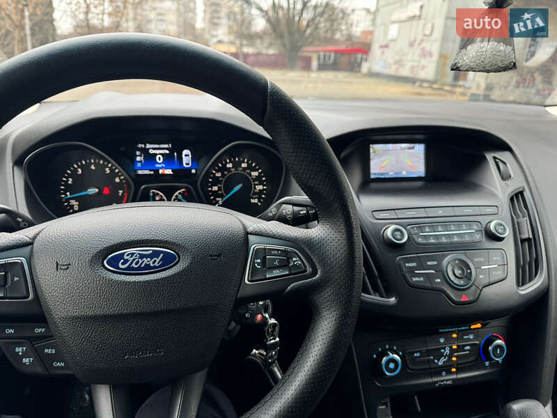Седан Ford Focus 2018 в Чернигове