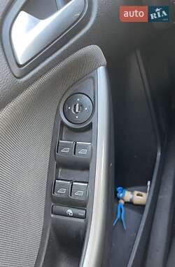 Универсал Ford Focus 2014 в 