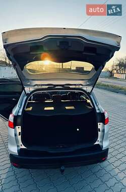 Универсал Ford Focus 2012 в 