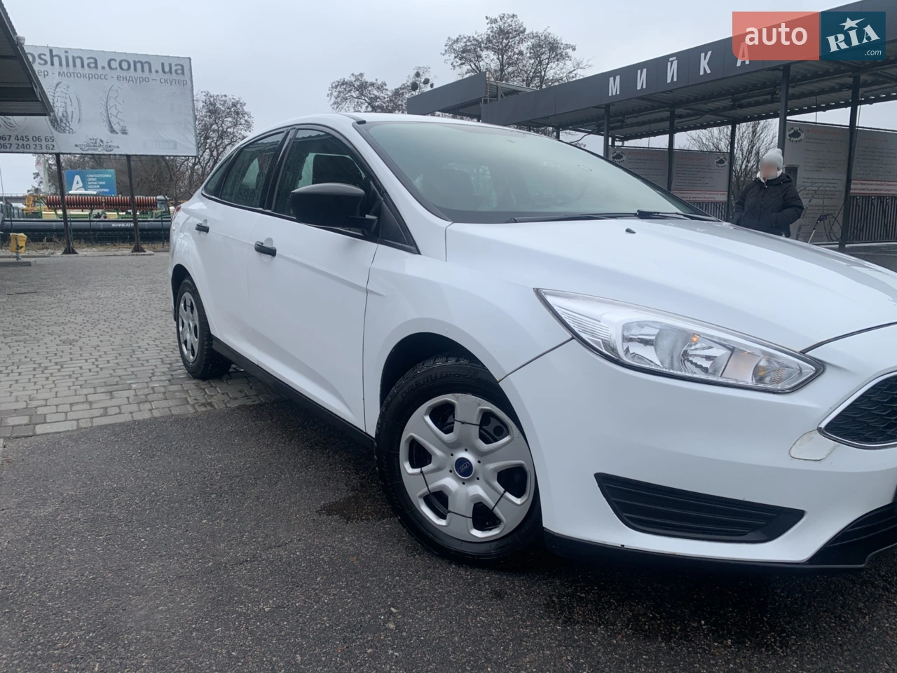2016 Ford Focus - мініатюра 18