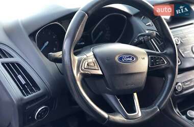 Седан Ford Focus 2016 в Луцьку