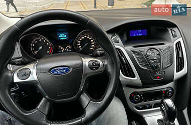 Седан Ford Focus 2012 в Одесі