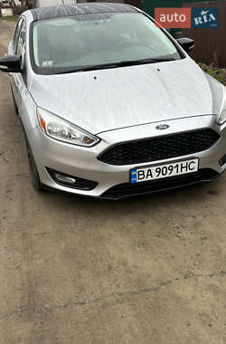 Хэтчбек Ford Focus 2016 в 