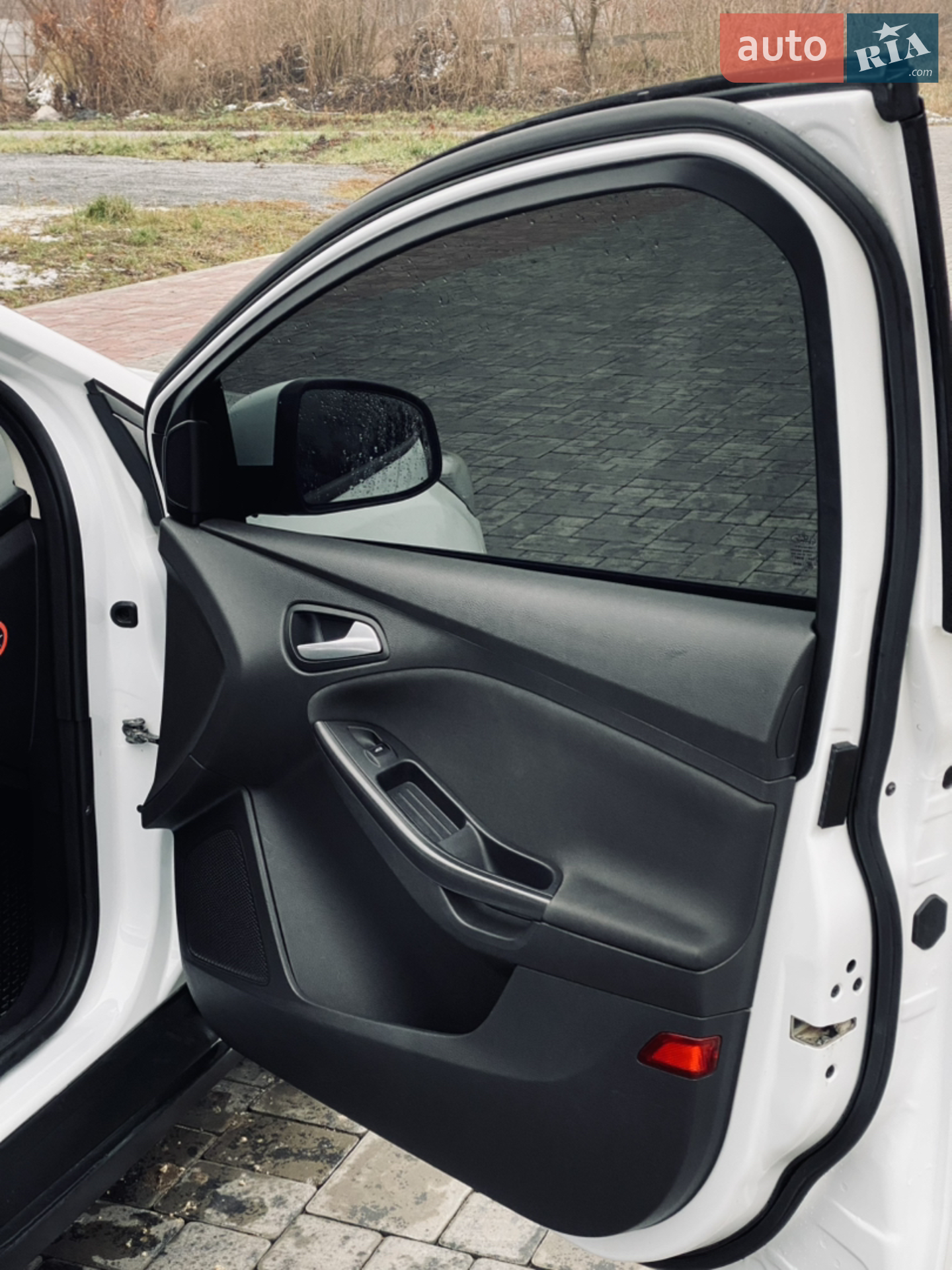 2015 Ford Focus - мініатюра 18