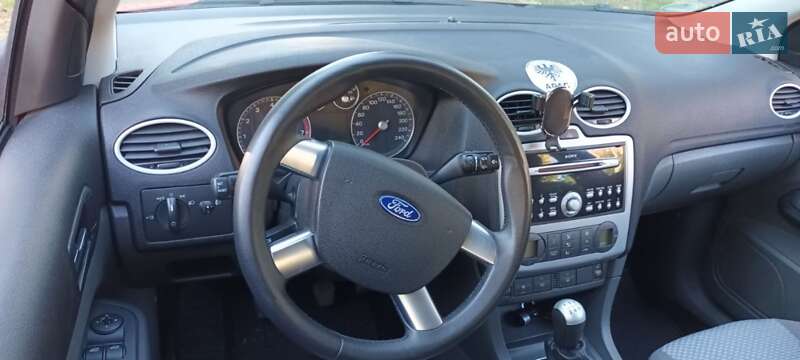 Универсал Ford Focus 2007 в Нововолынске
